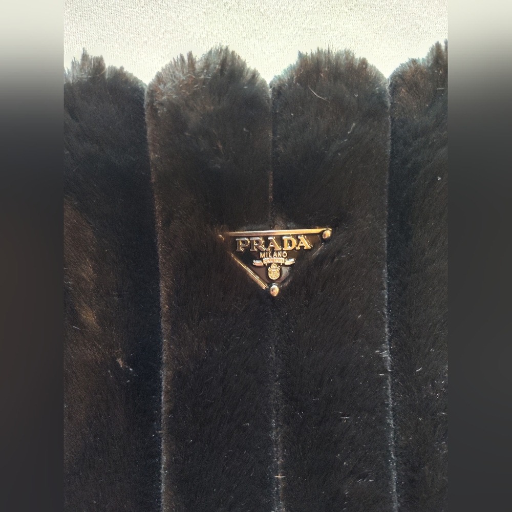PRADA NEW Black Faux Mink Fur Tote Bag New Redemption Exclusive Bag NWT VIP GIFT - Picture 7 of 14